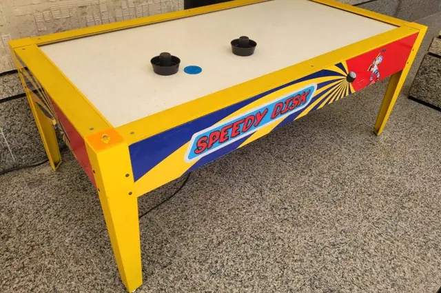 Aluguel de Air Game (Air Hockey) para festas em Brasília – Tio Titi